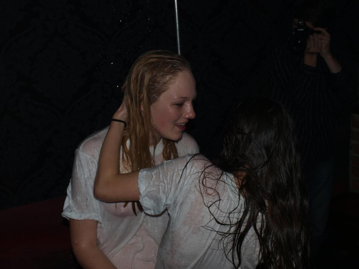 wet t shirt 