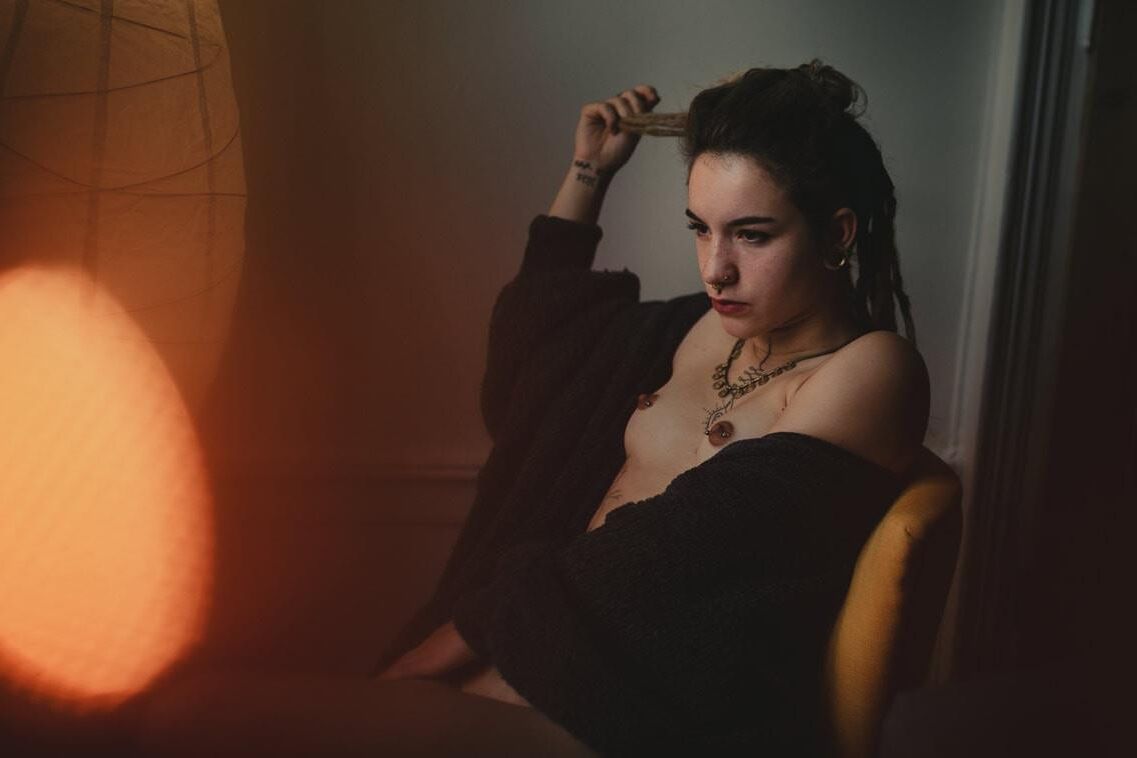 Blueberry Boudoir Melyne