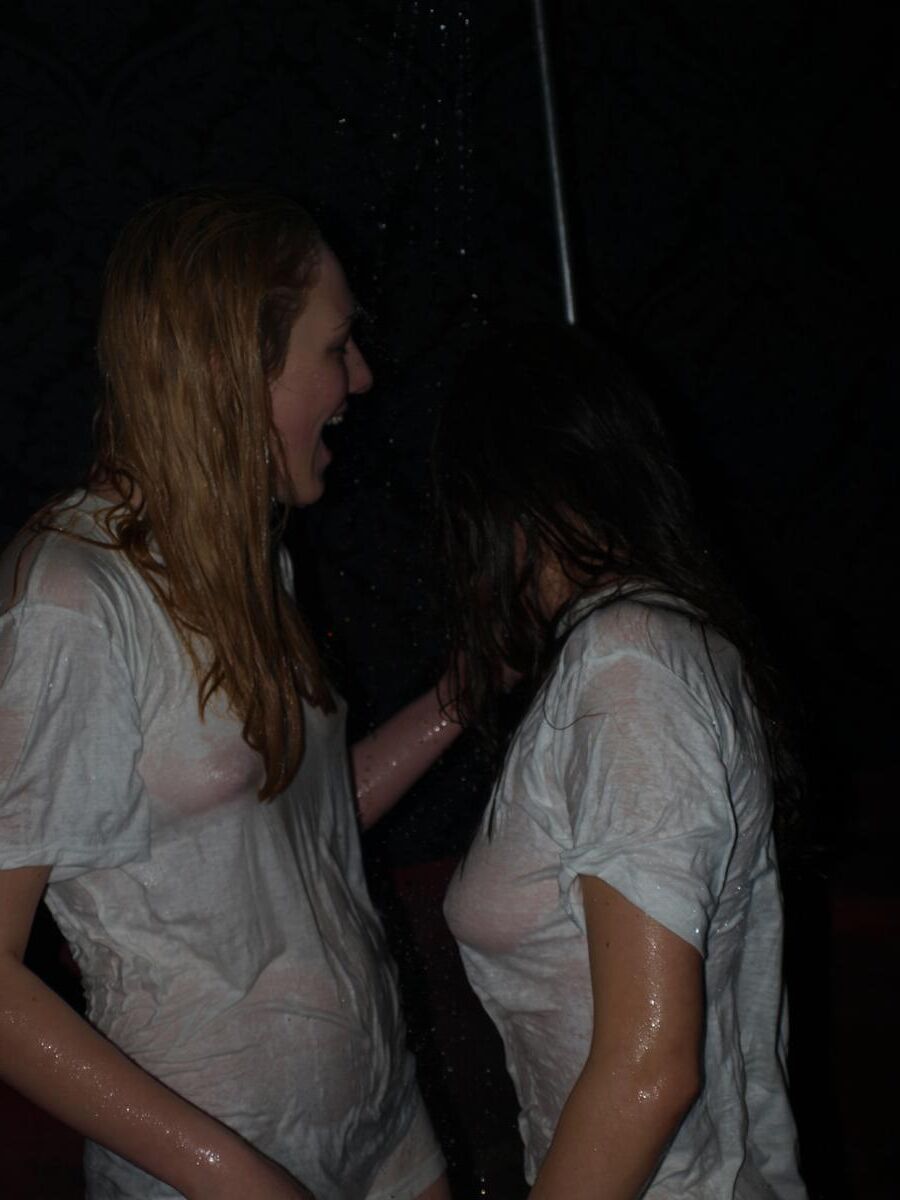 wet t shirt 