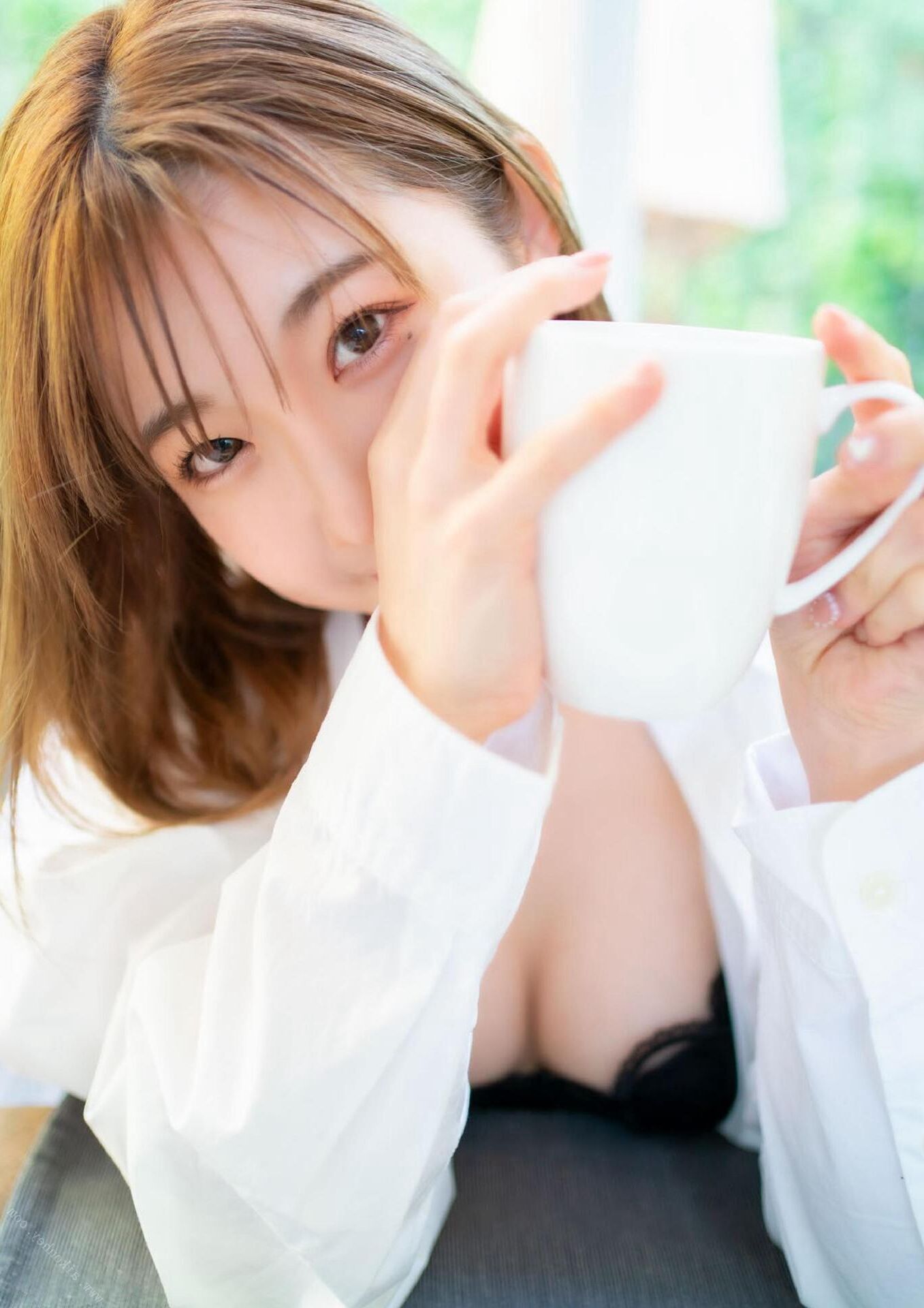 Momo Taiga Gravure Photo Book Love