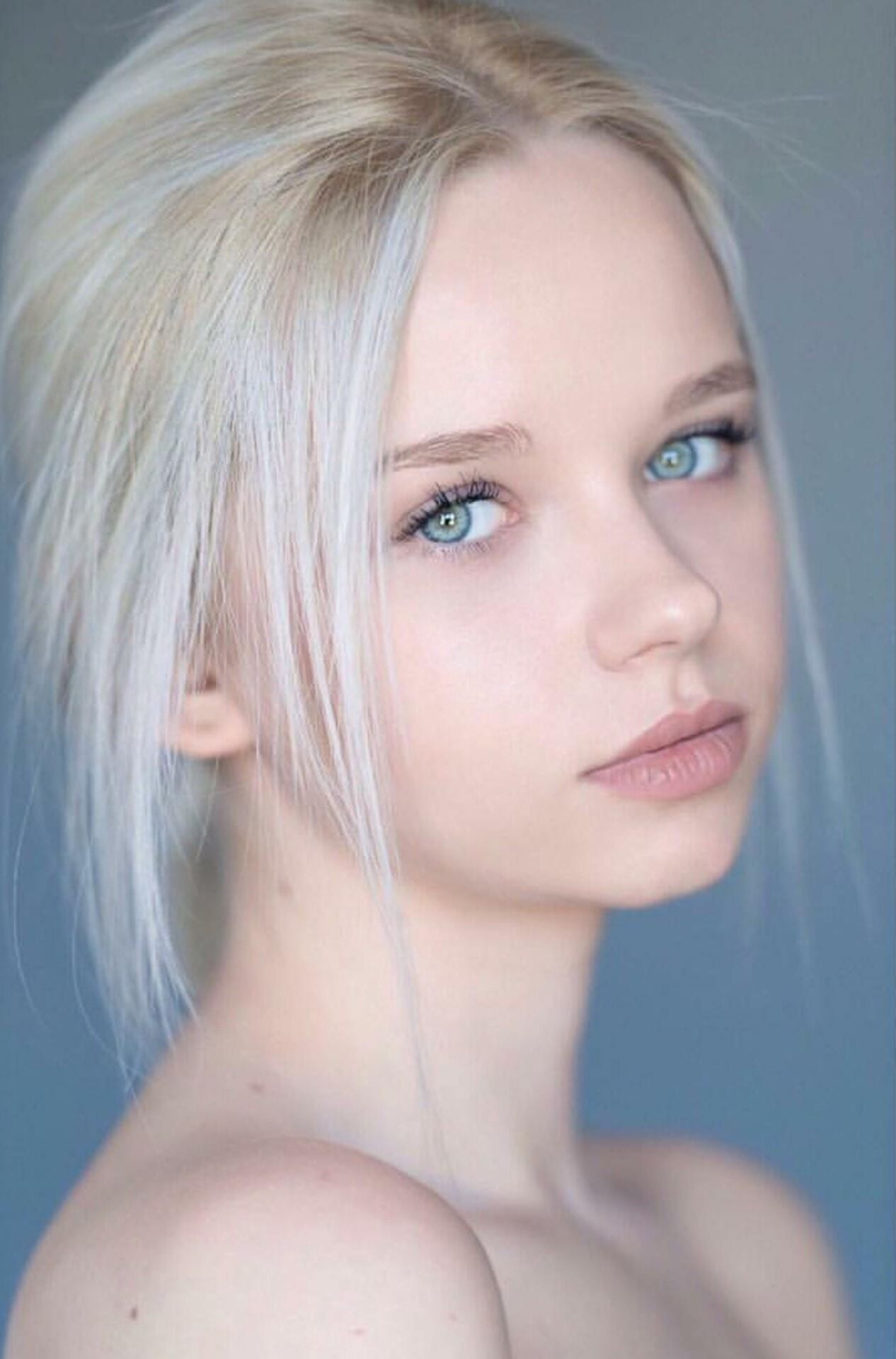 Caras
