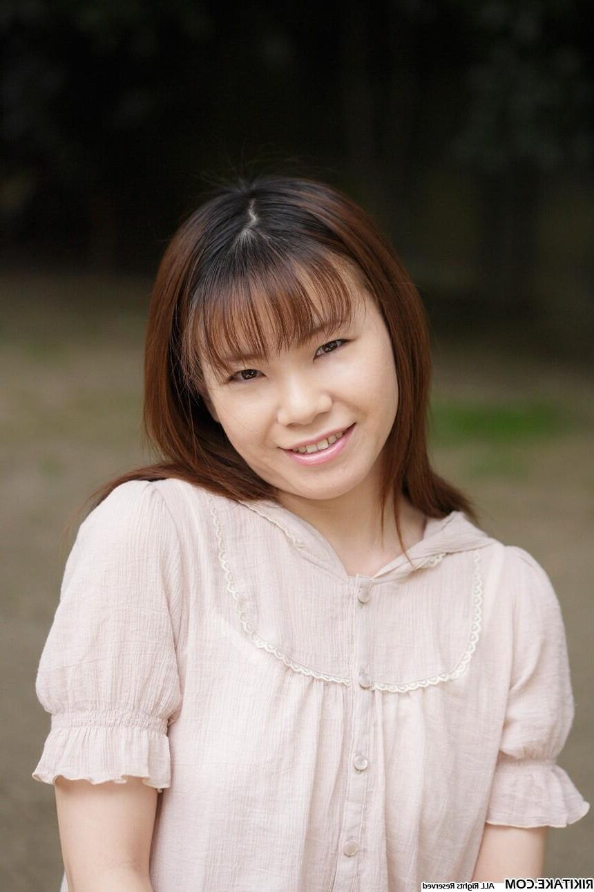 Modèle de nu japonais Tomomi Yasuda