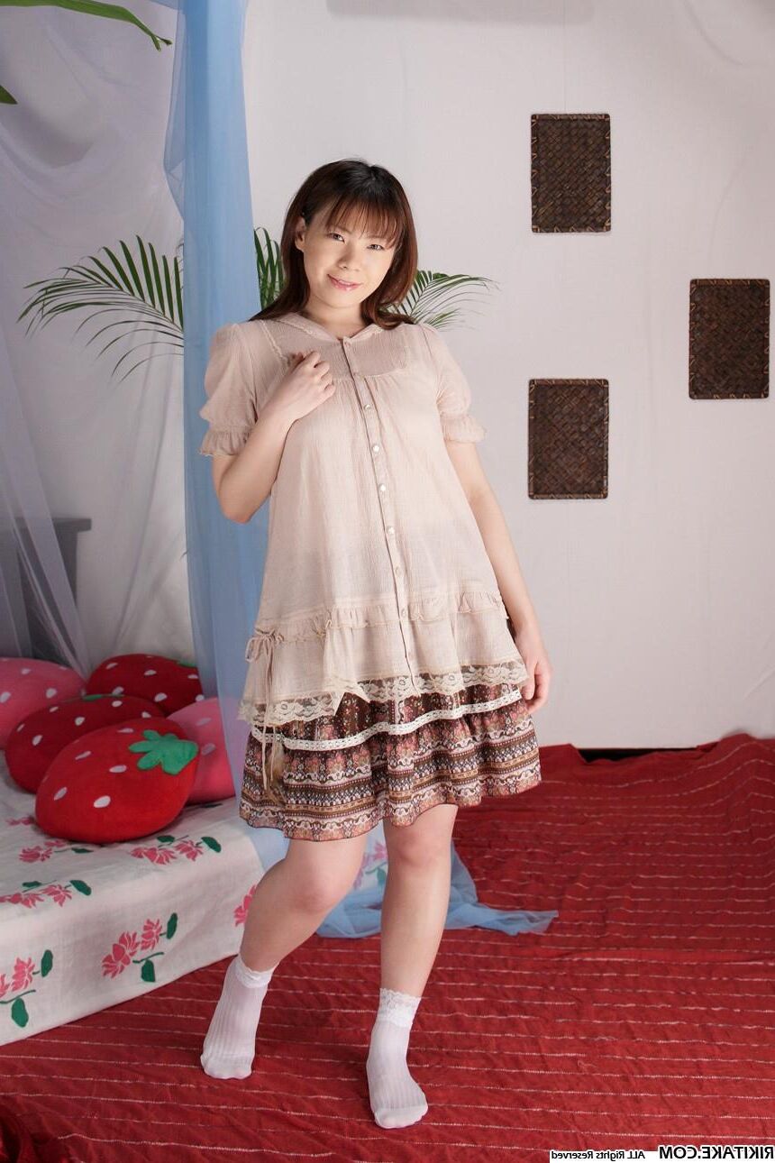 Modèle de nu japonais Tomomi Yasuda