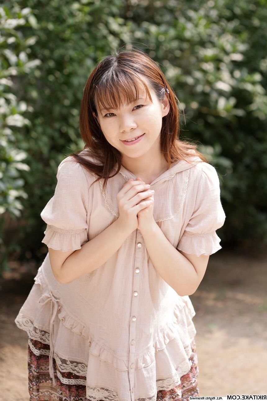 Modèle de nu japonais Tomomi Yasuda