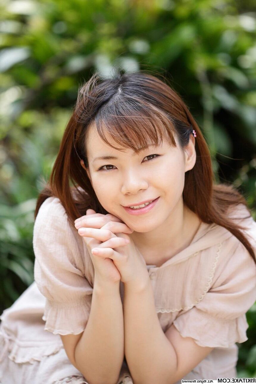 Modèle de nu japonais Tomomi Yasuda