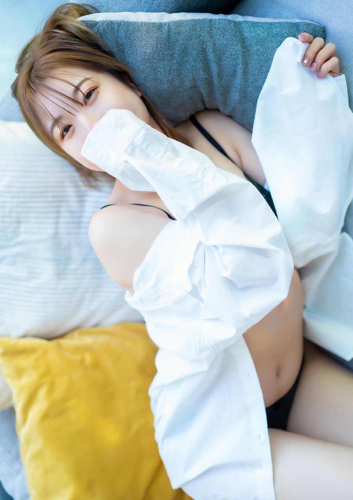 Momo Taiga Gravure Photo Book Love