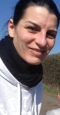 LAIDE ET FACE DE CONNE, ON VA TE SOUILLER QUAND MEME