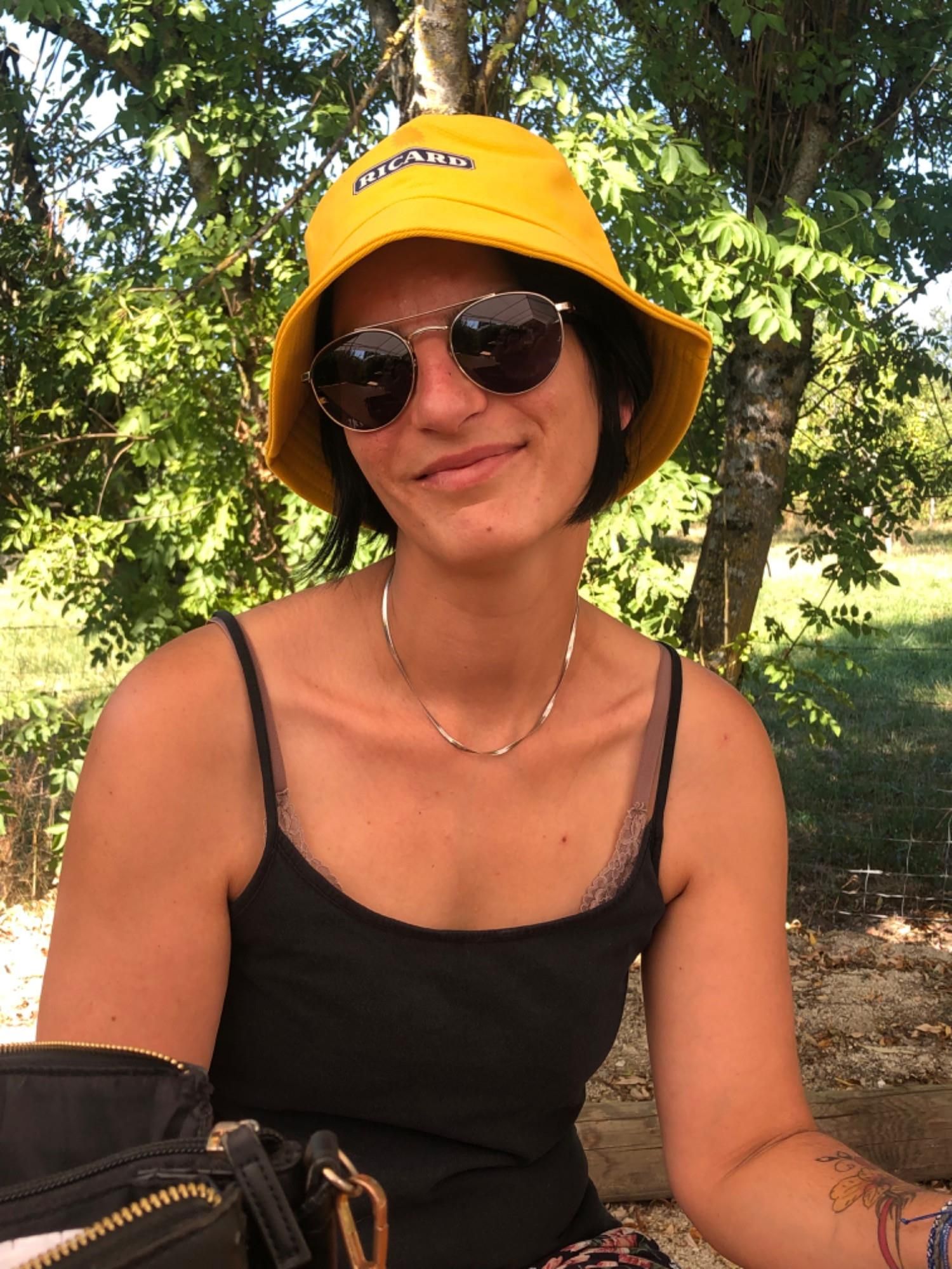 LAIDE ET FACE DE CONNE, ON VA TE SOUILLER QUAND MEME