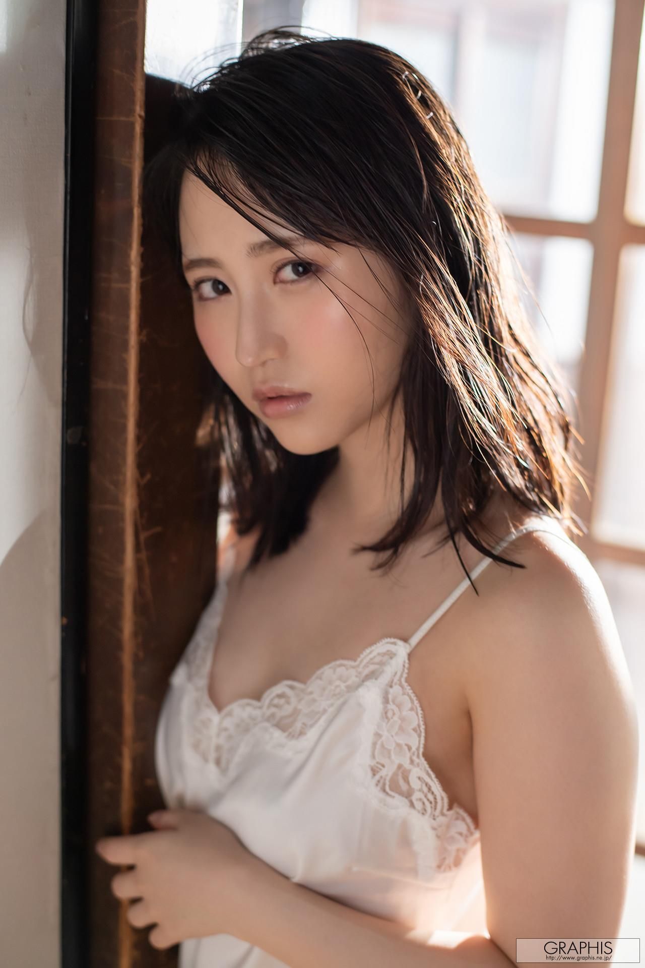 Rikka Ono Graphis Limited Edition.
