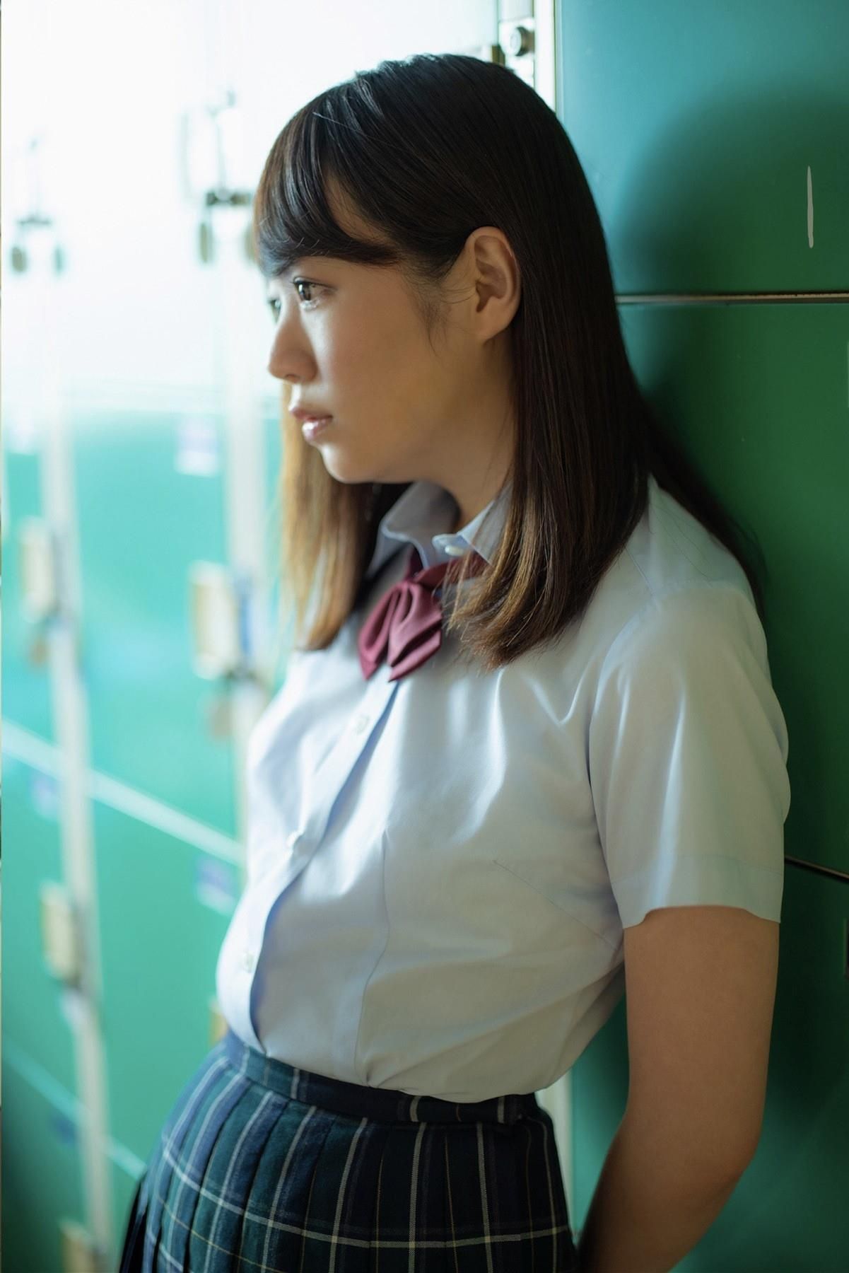 Hinata Hikage Chasing cet été-là