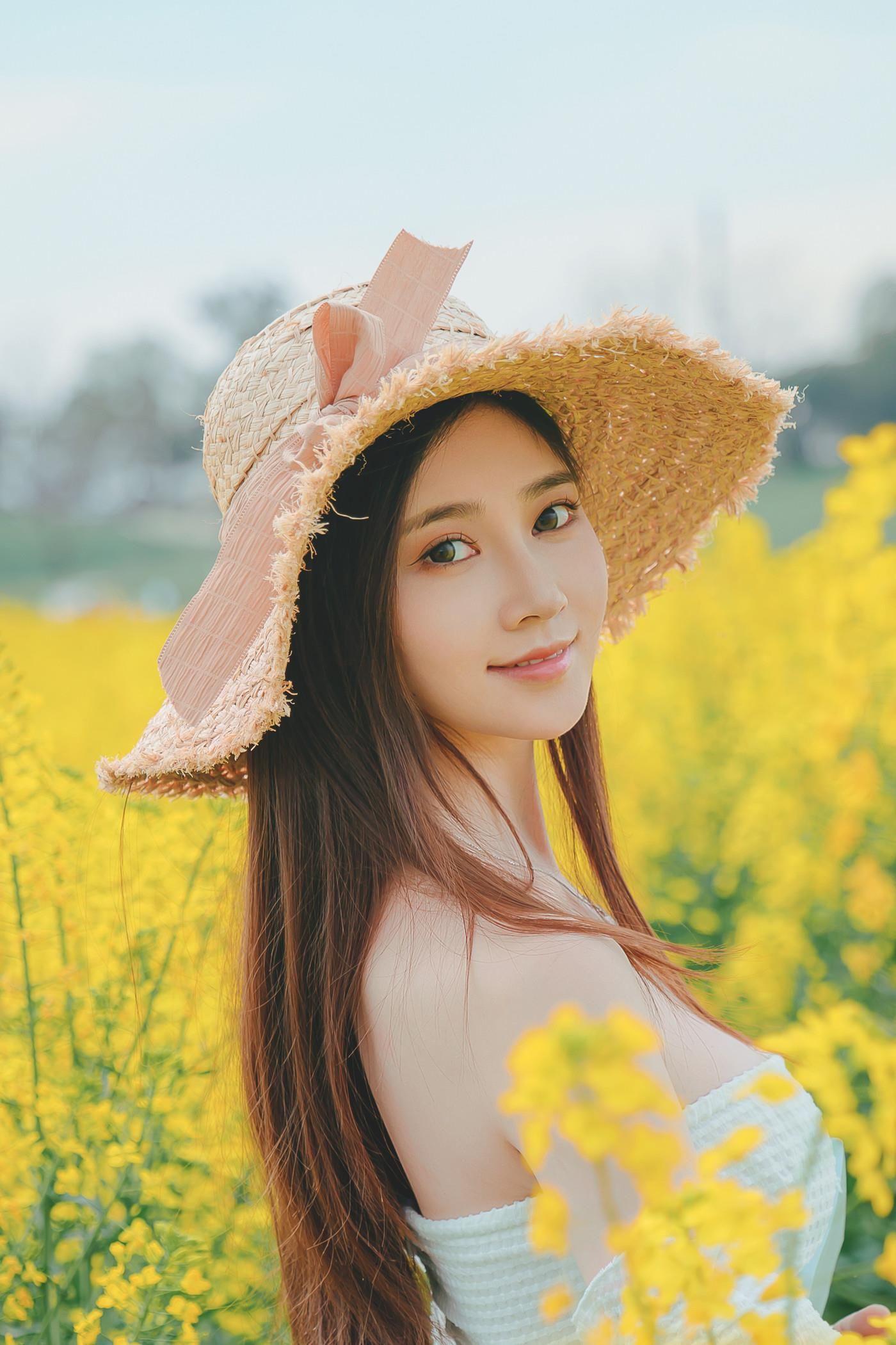 Nian Nian Flower Garden