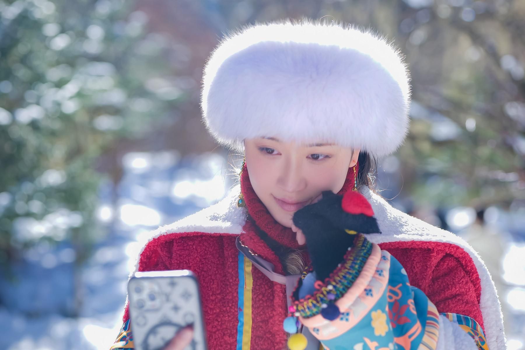 Nian Nian Cosplay Abaspicious Snow Geralls хороший урожай