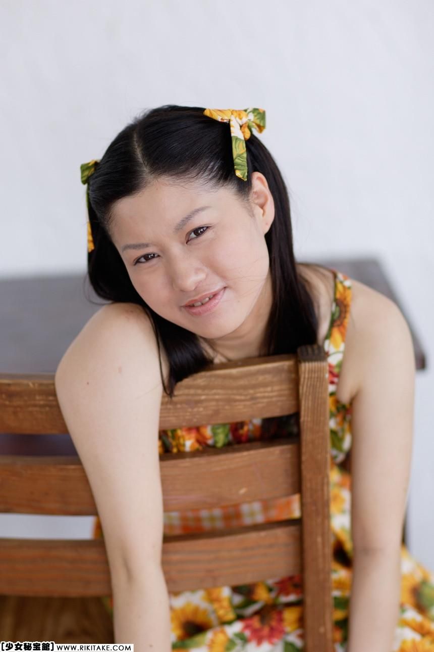 Modèle de nu japonais Maki Ayabe