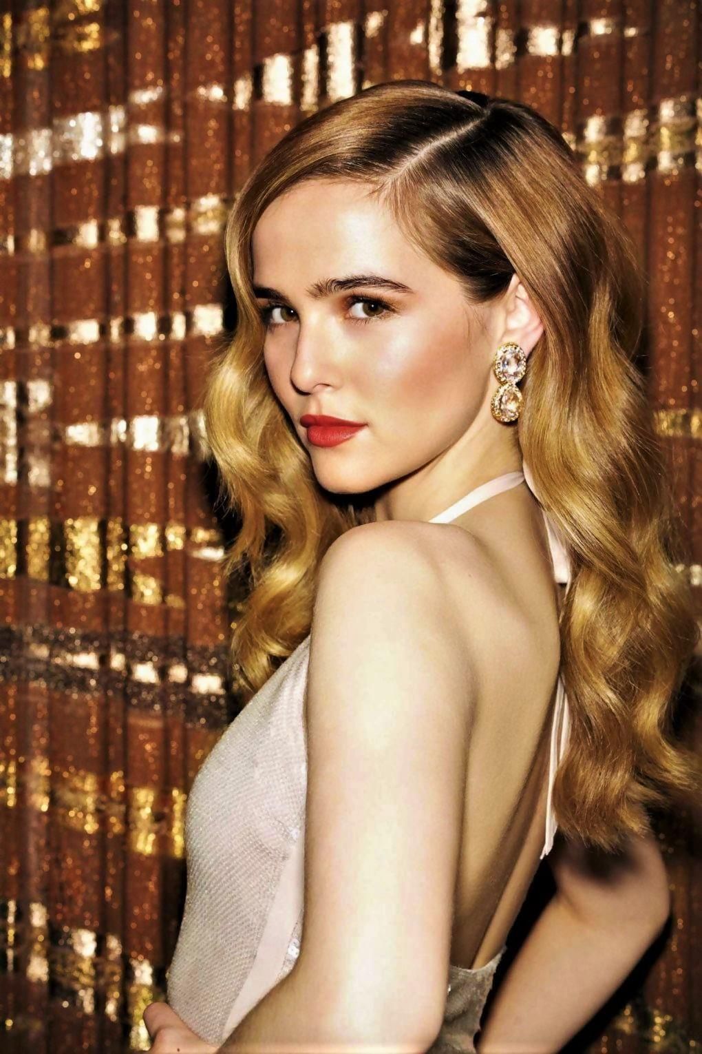 Non Nude 