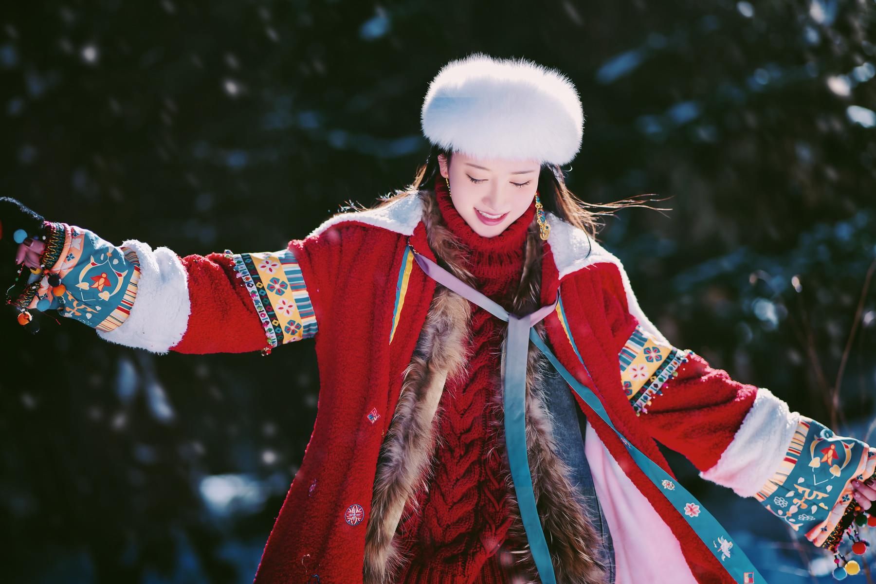 Nian Nian Cosplay Abaspicious Snow Geralls хороший урожай