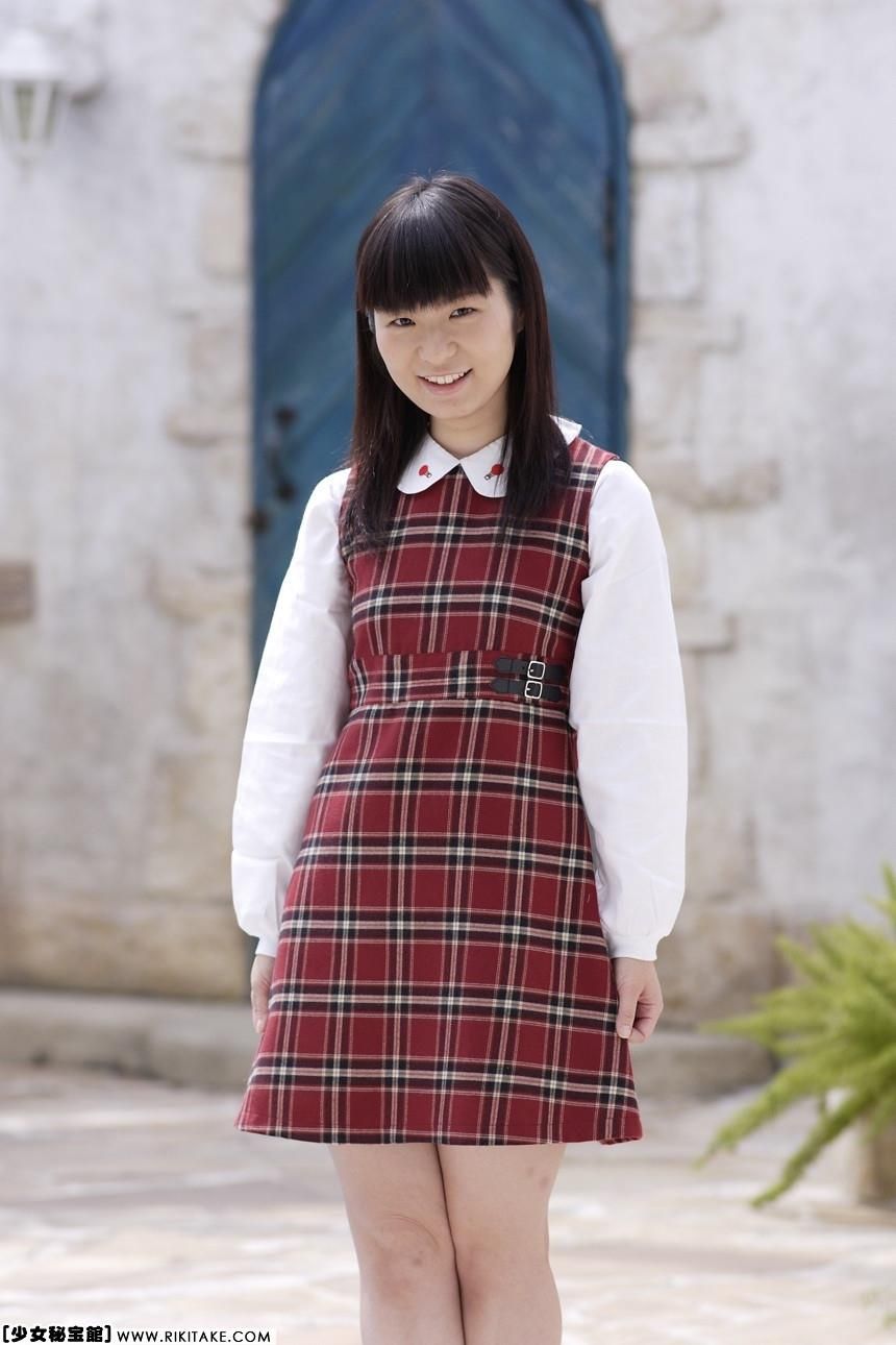Modèle de nu japonais Yui Koga