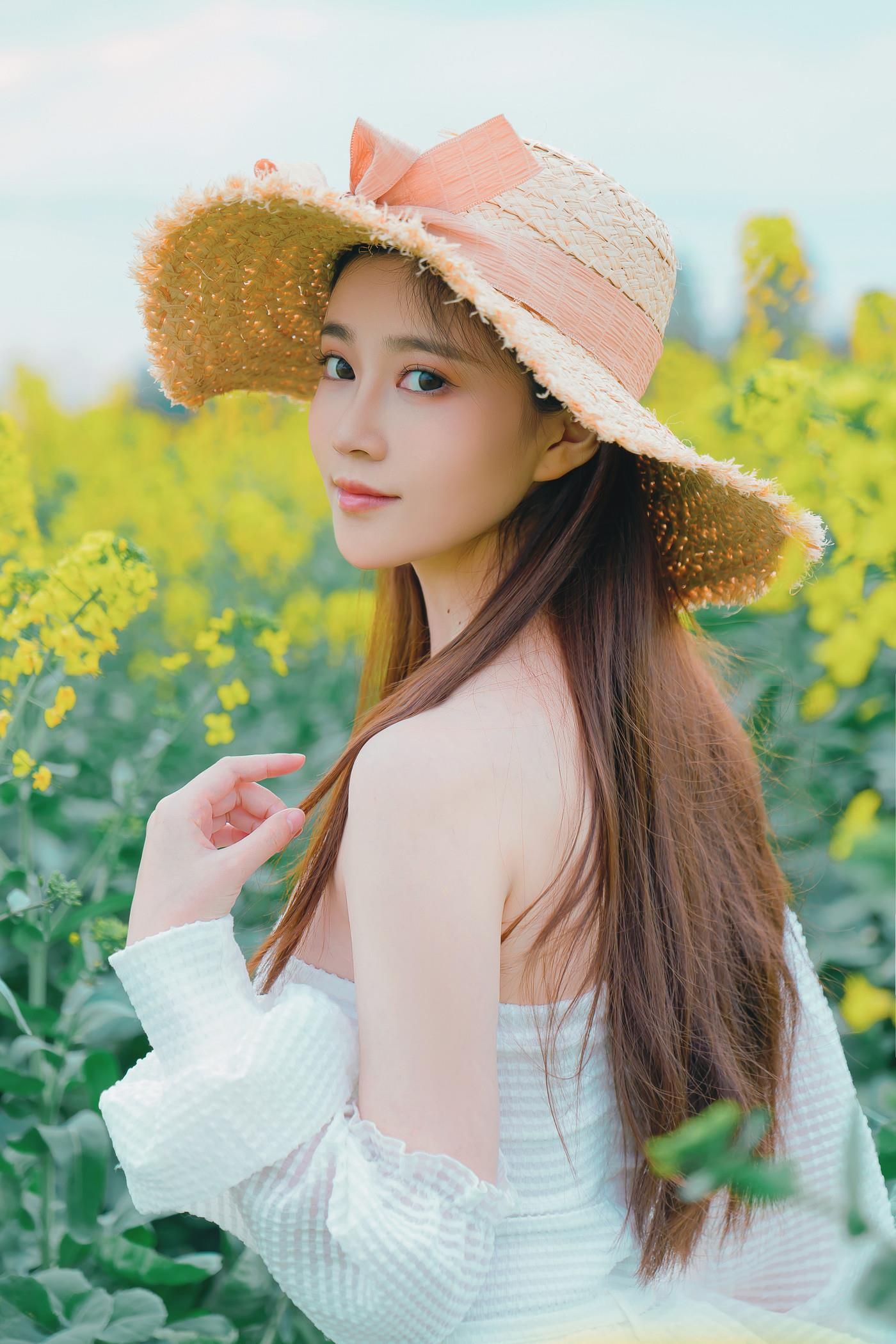 Nian Nian Flower Garden