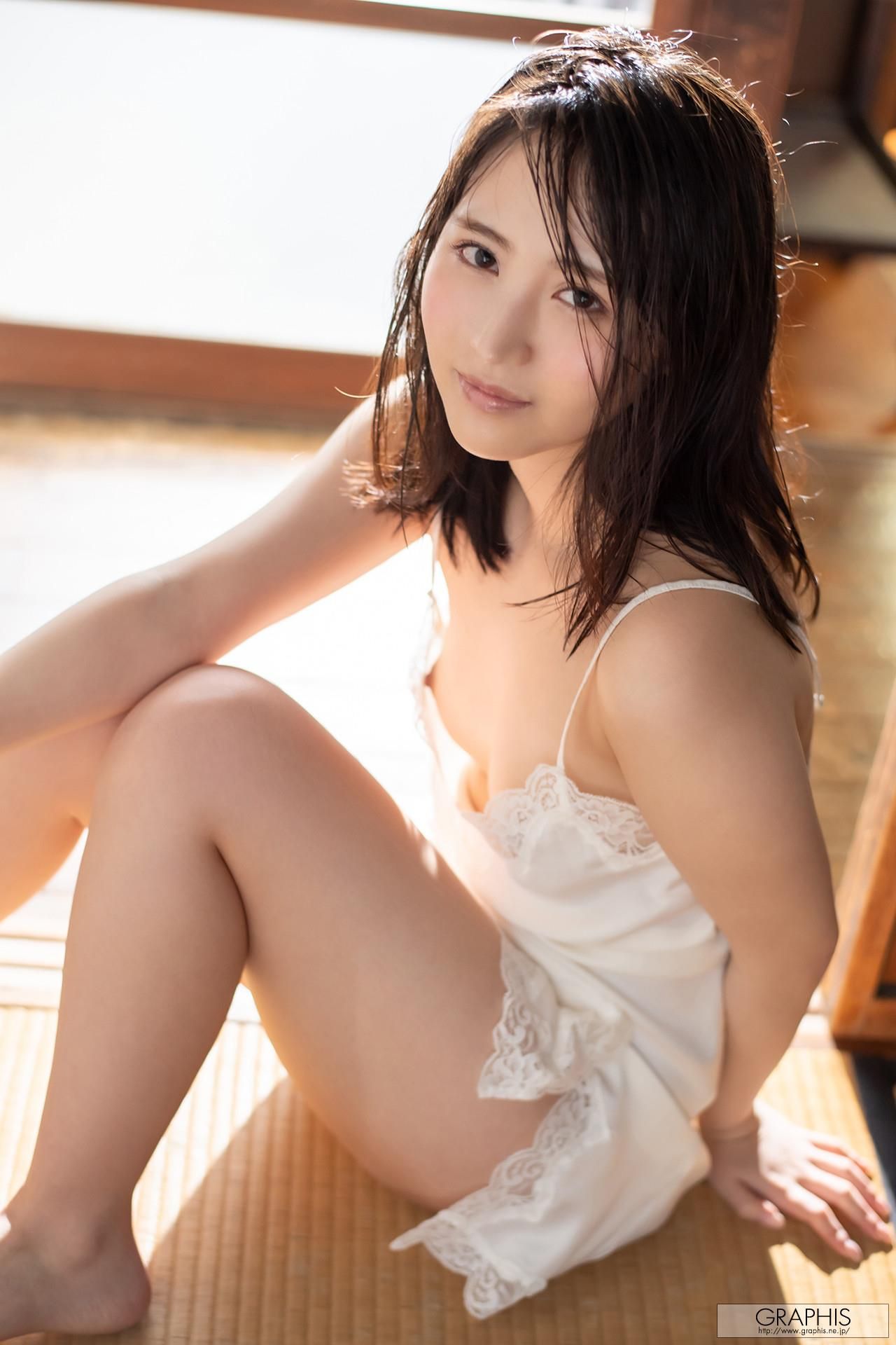 Rikka Ono Graphis Limited Edition.