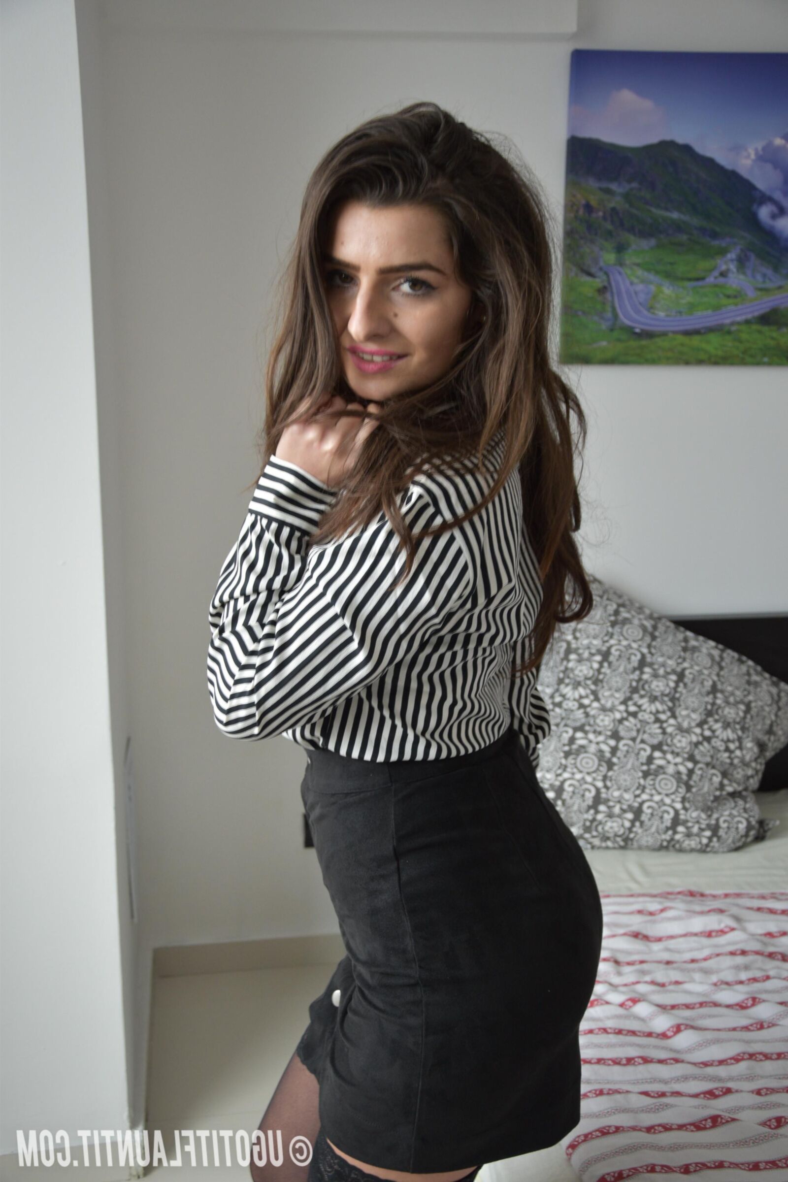u got it flaunt it  Cindy Indoors Part 