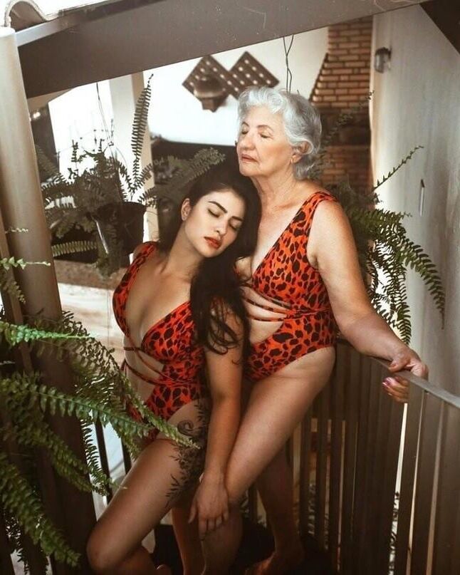 Granny with her granddaughter make funny pics