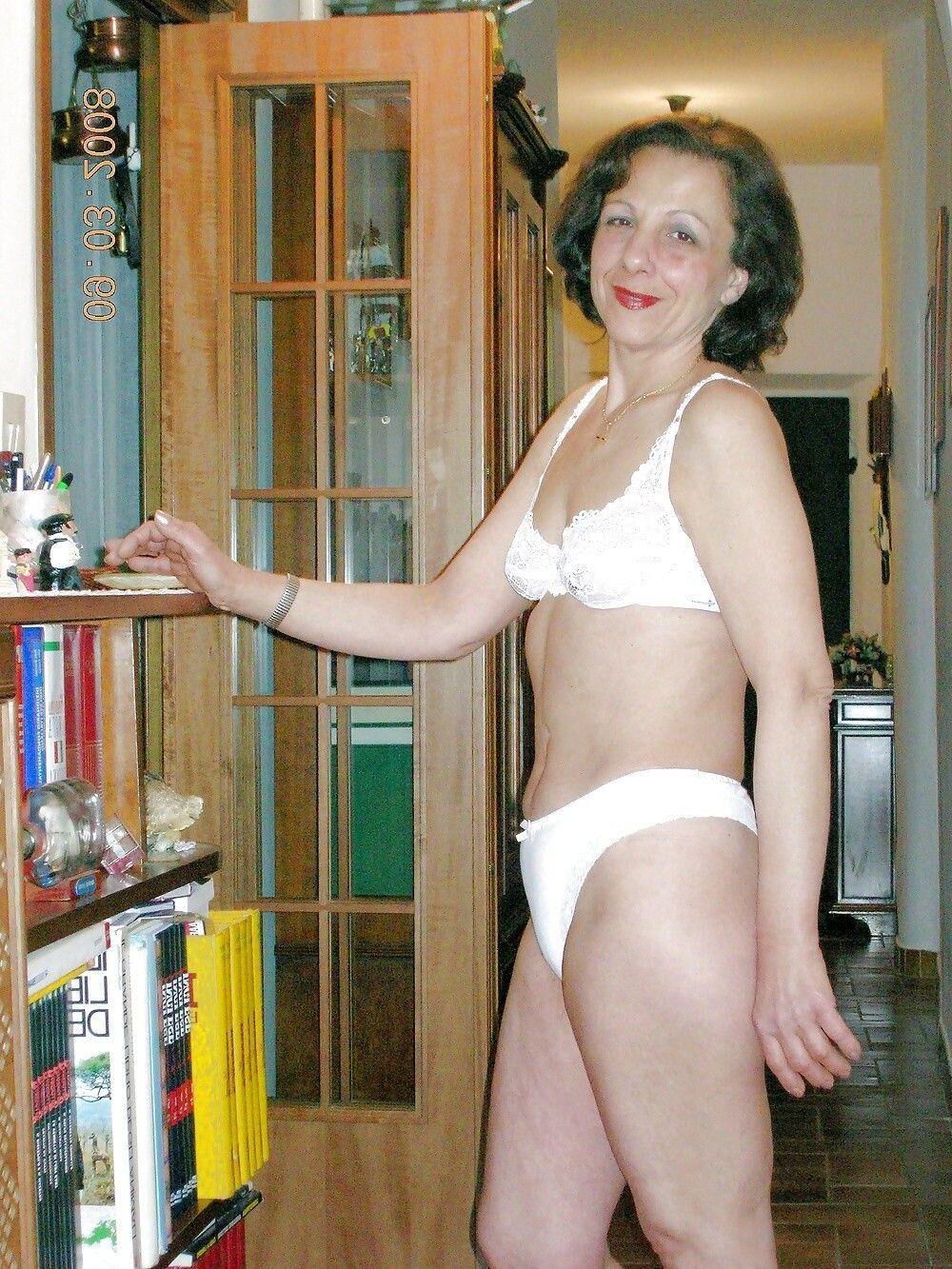 Grannies and MILFS in Lingerie 