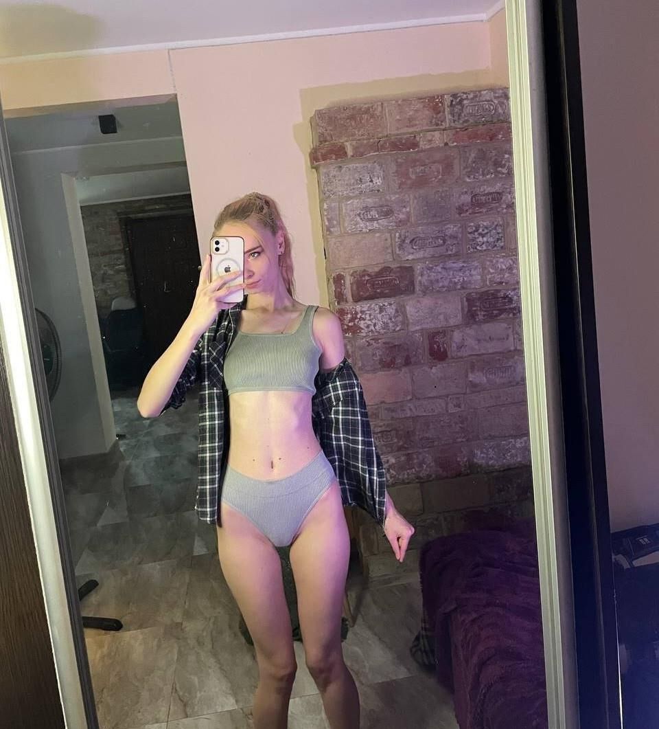 Teen netsluts !