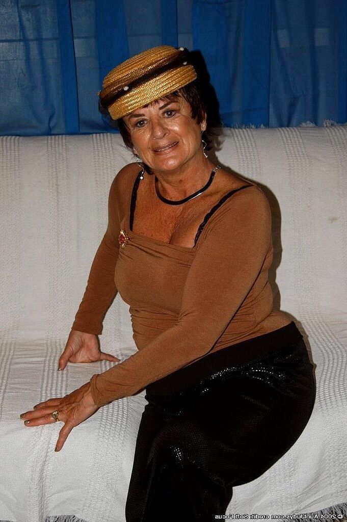 . Jay Jay. Horny old bugger. In a daft hat.