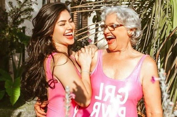 Granny with her granddaughter make funny pics