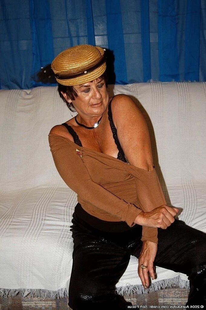 . Jay Jay. Horny old bugger. In a daft hat.