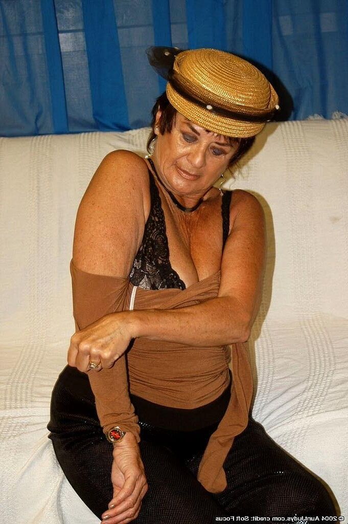 . Jay Jay. Horny old bugger. In a daft hat.