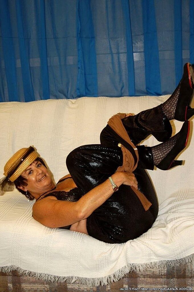 . Jay Jay. Horny old bugger. In a daft hat.