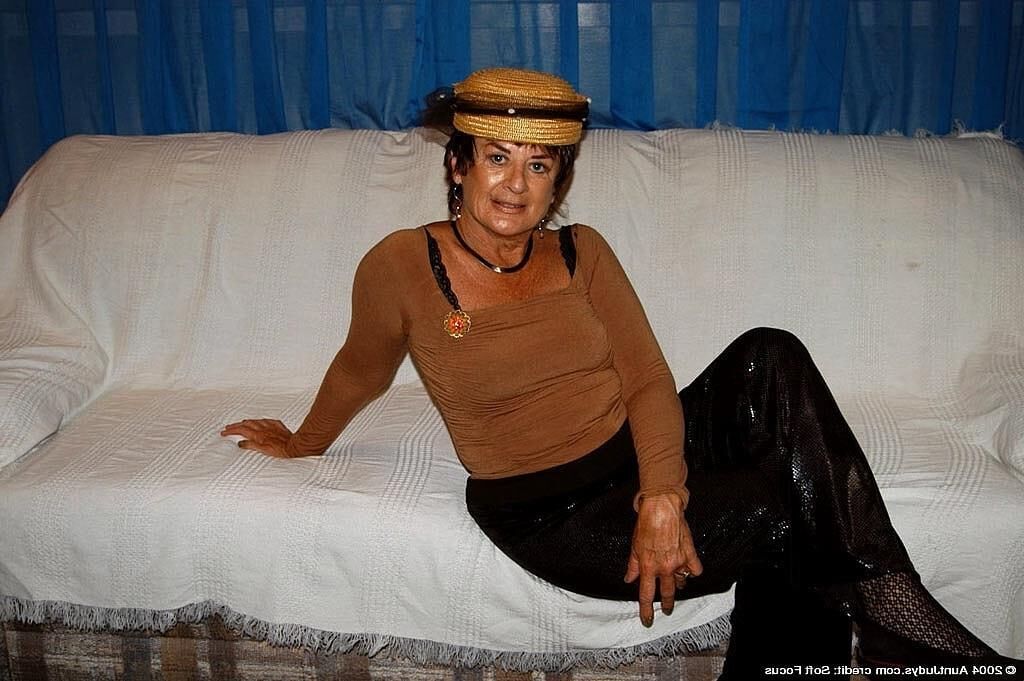 . Jay Jay. Horny old bugger. In a daft hat.