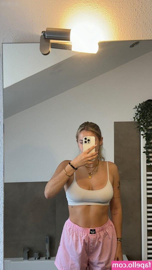 Sexy gekleidet nn