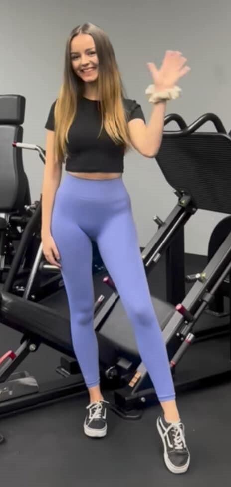 Skinny Polish Gym NetSlut Ania 