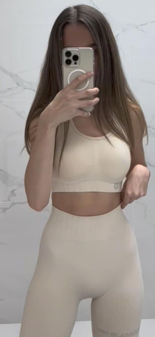 Skinny Polish Gym NetSlut Ania 