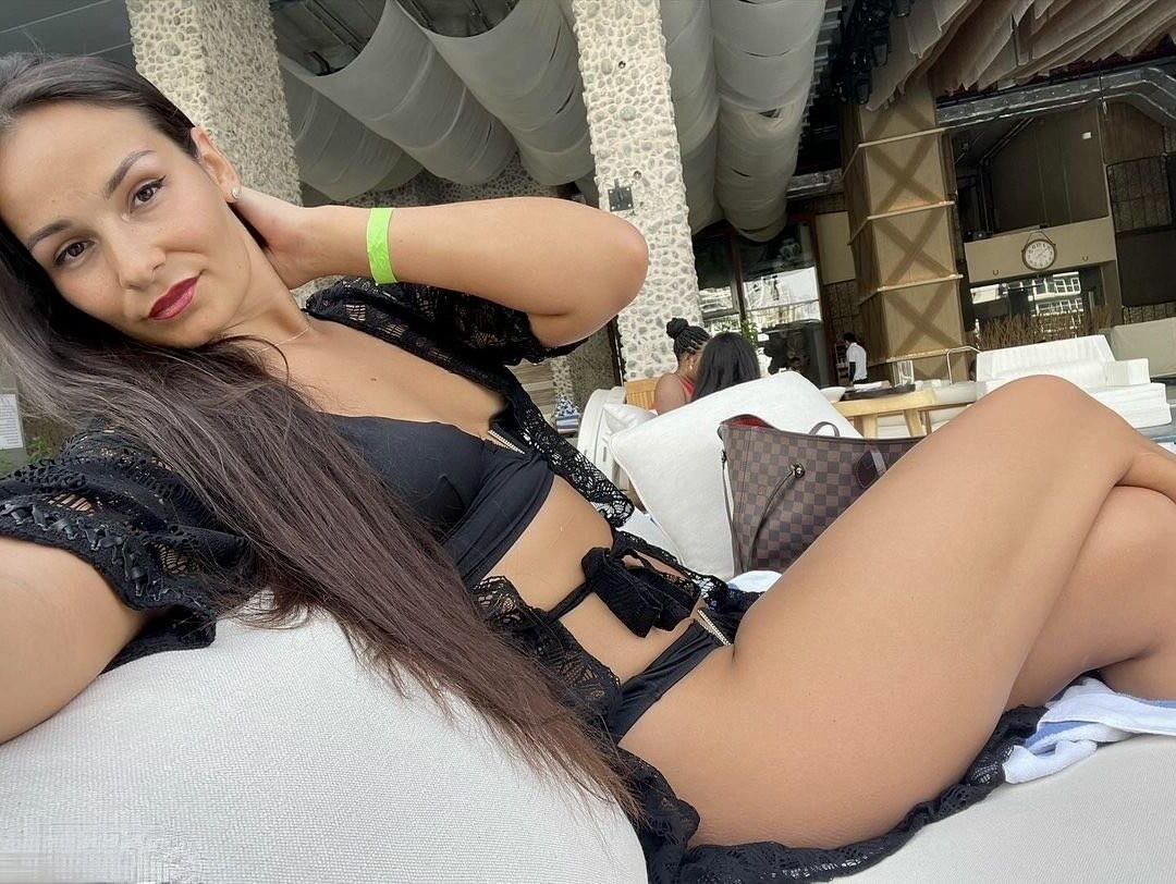 Katsiaryna . Tall Beauty Belarusian Boxer Girl Mixed Hot Shots