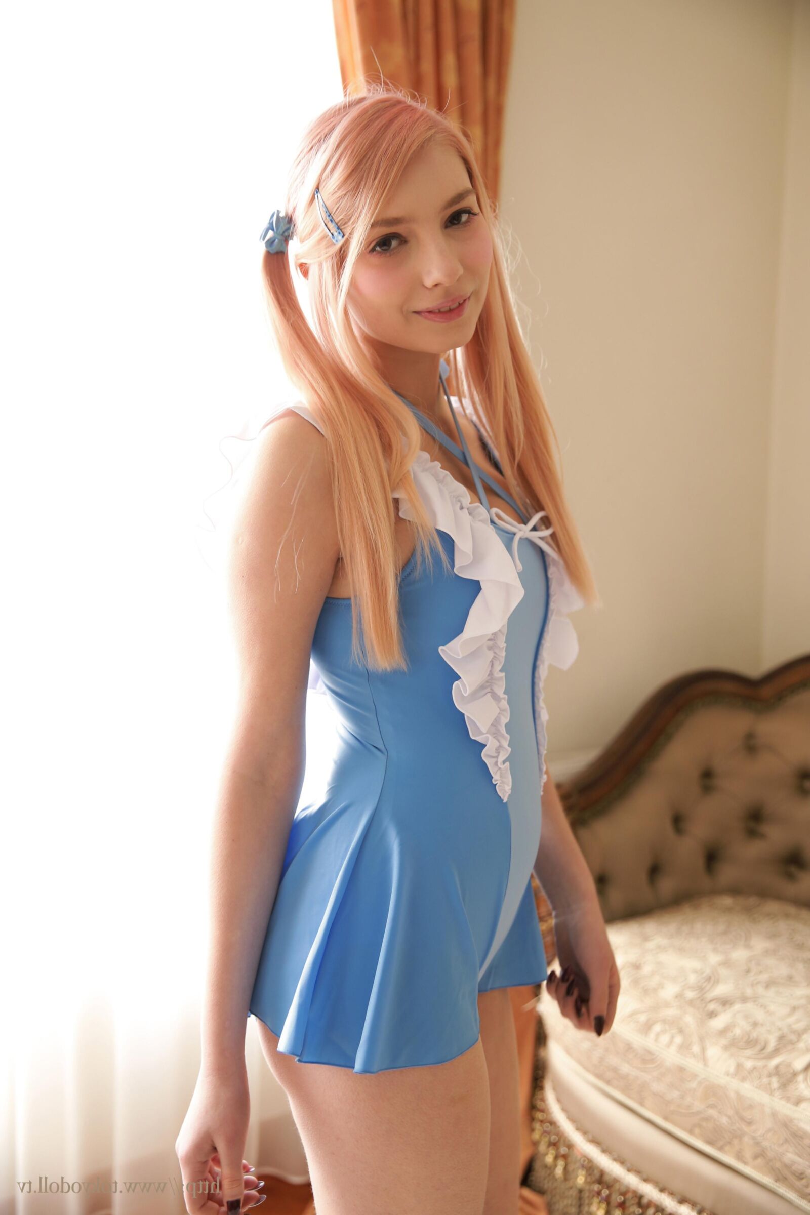 Leonida C Tokyodoll