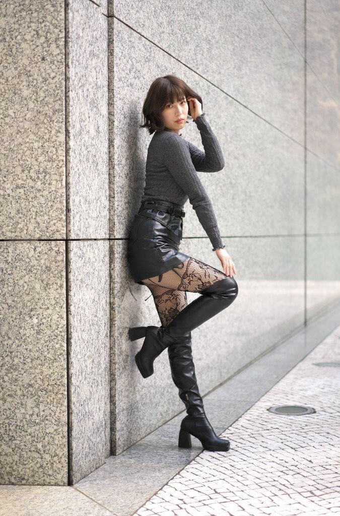 Asian, Lack, Nylons 