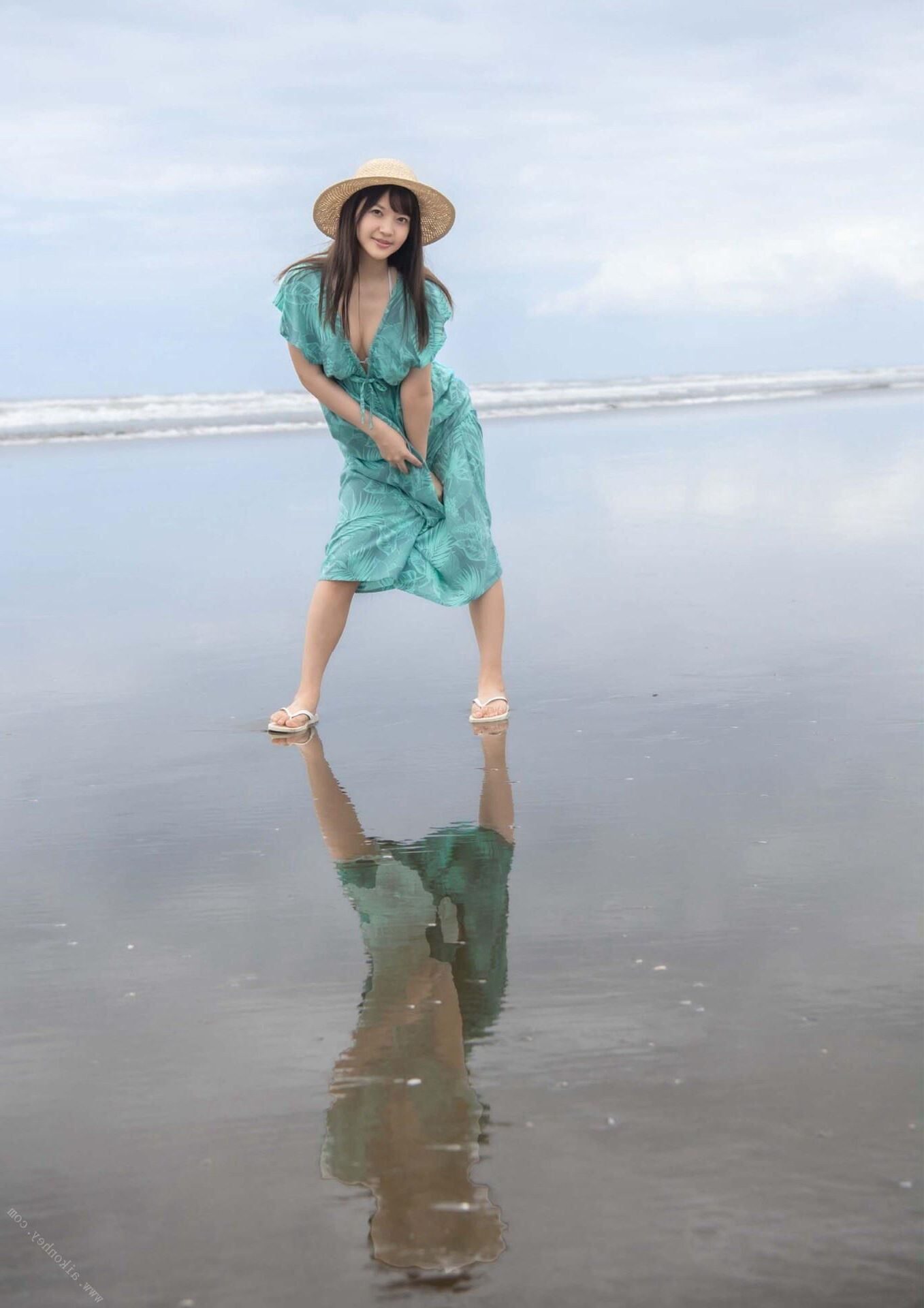 Rin Natsuki Endless Summer