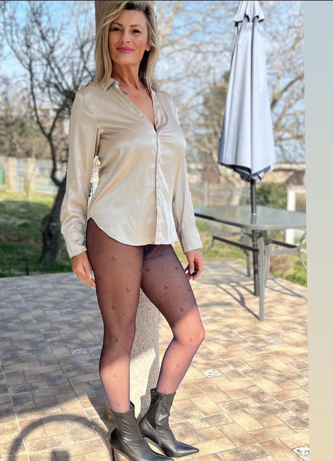 Milf, Mature,Lack, Nylons 