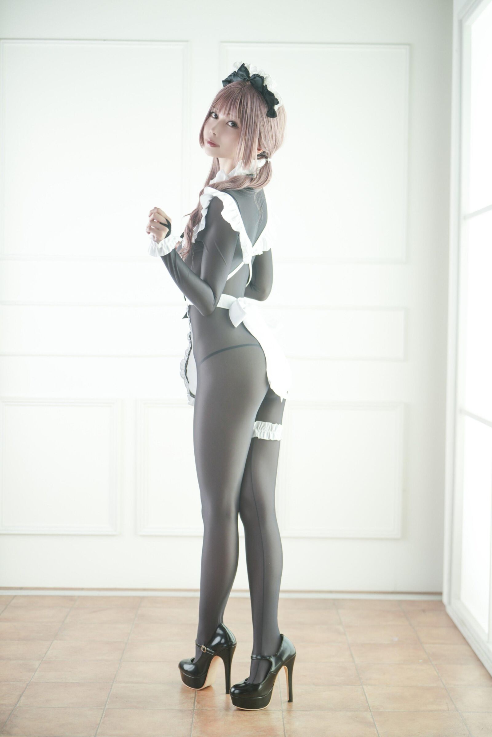 Asian, Lack, Nylons 
