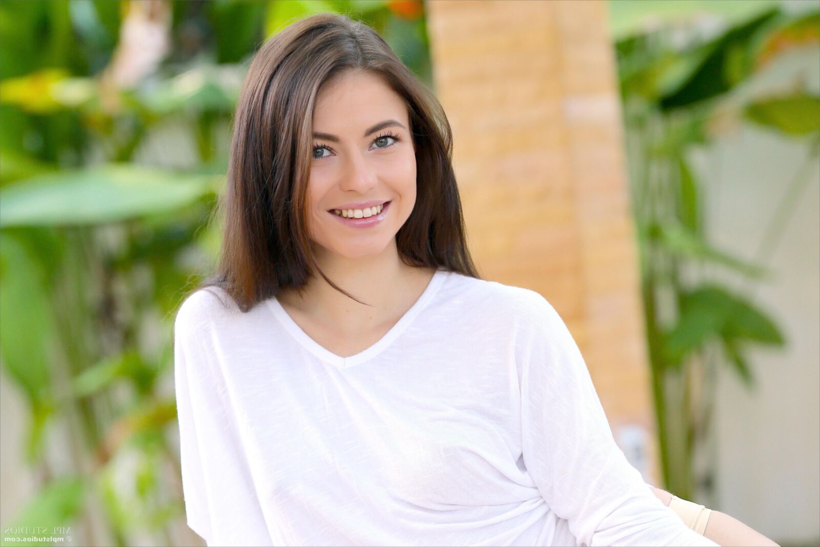 Jenna Tropical Desire