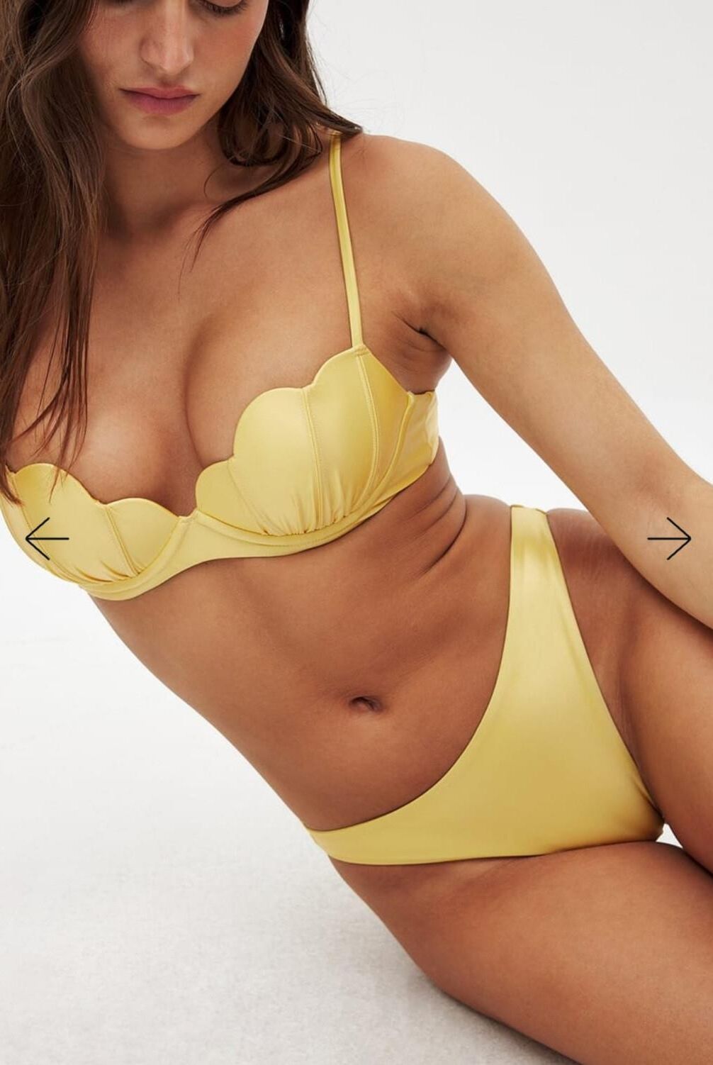 Mélange de lingerie et de bikini