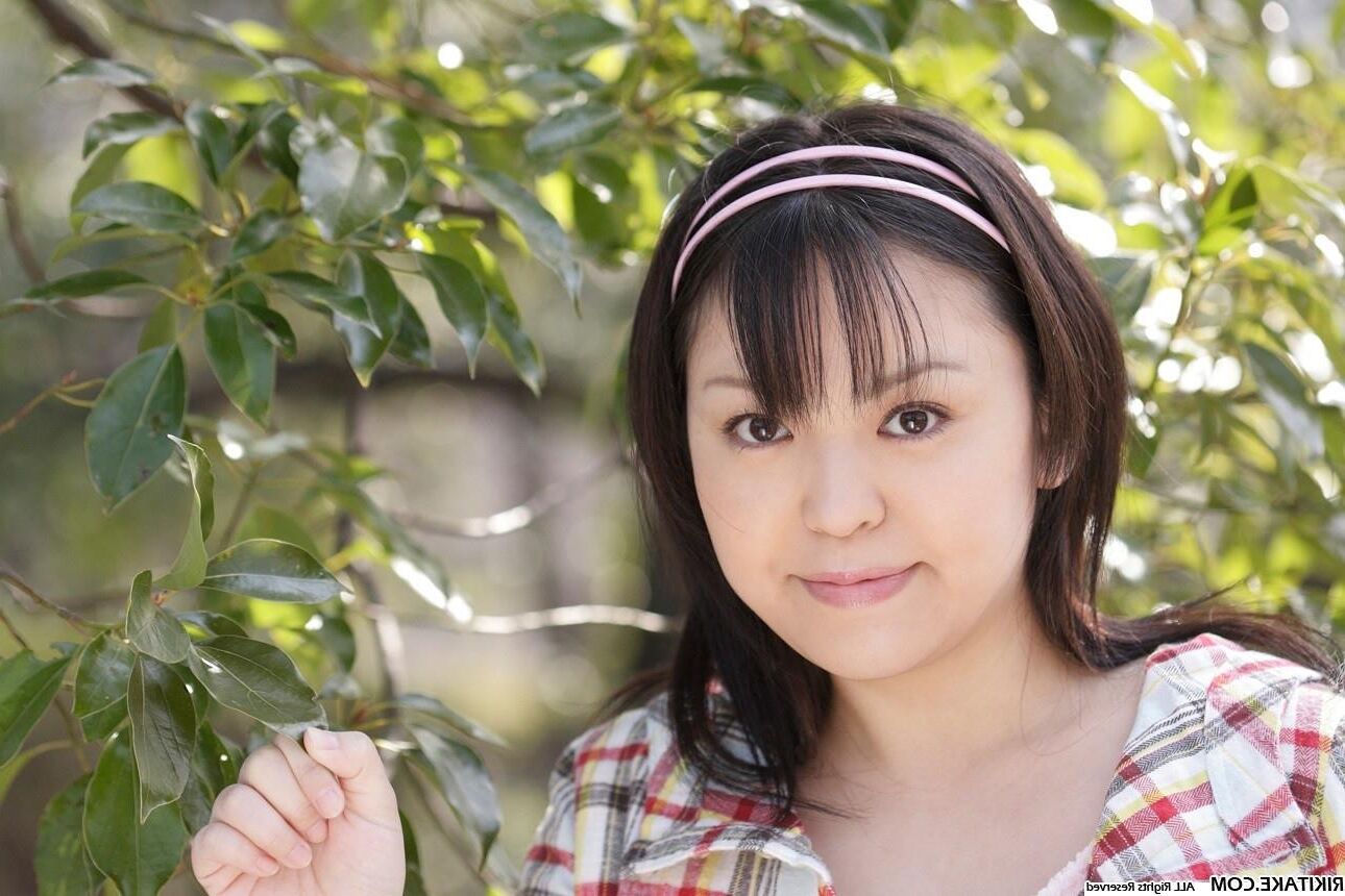 japanese nude model Momoha Hasegawa