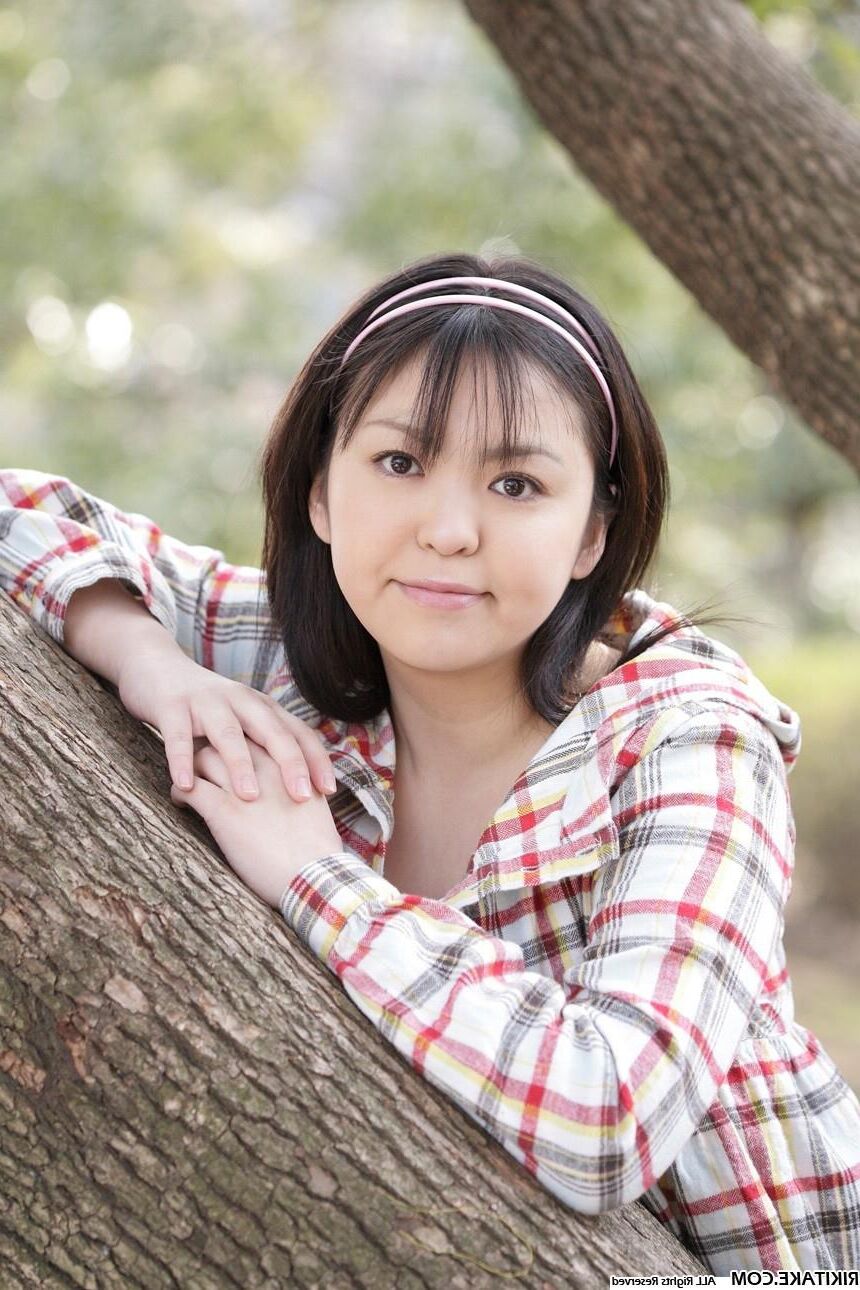 japanese nude model Momoha Hasegawa