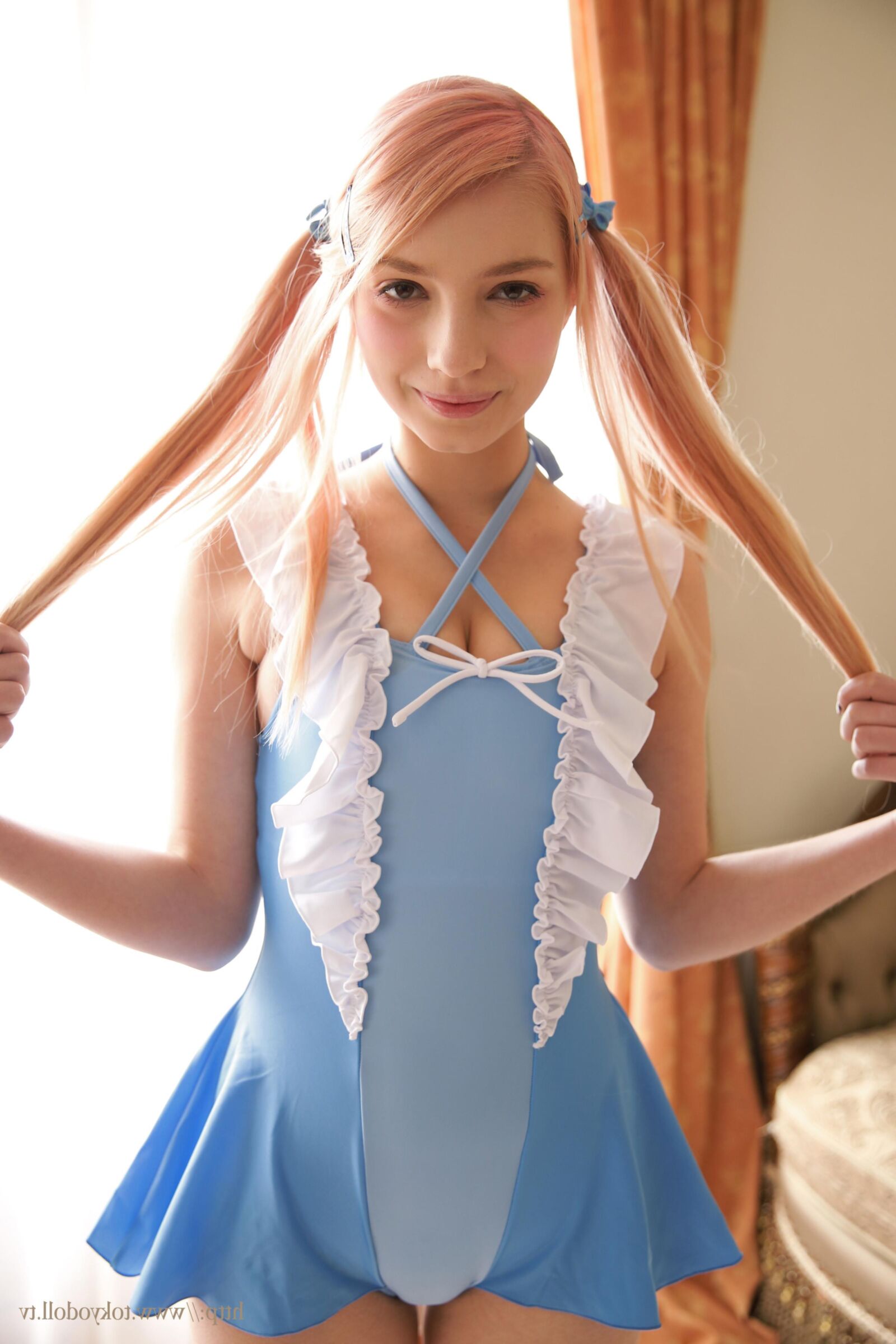 Leonida C Tokyodoll