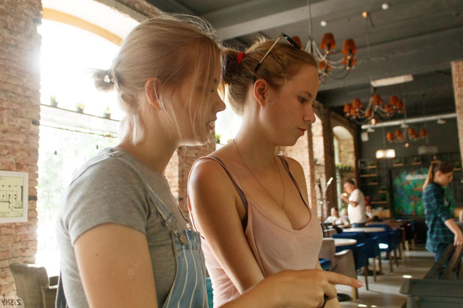 Diana und Victoria