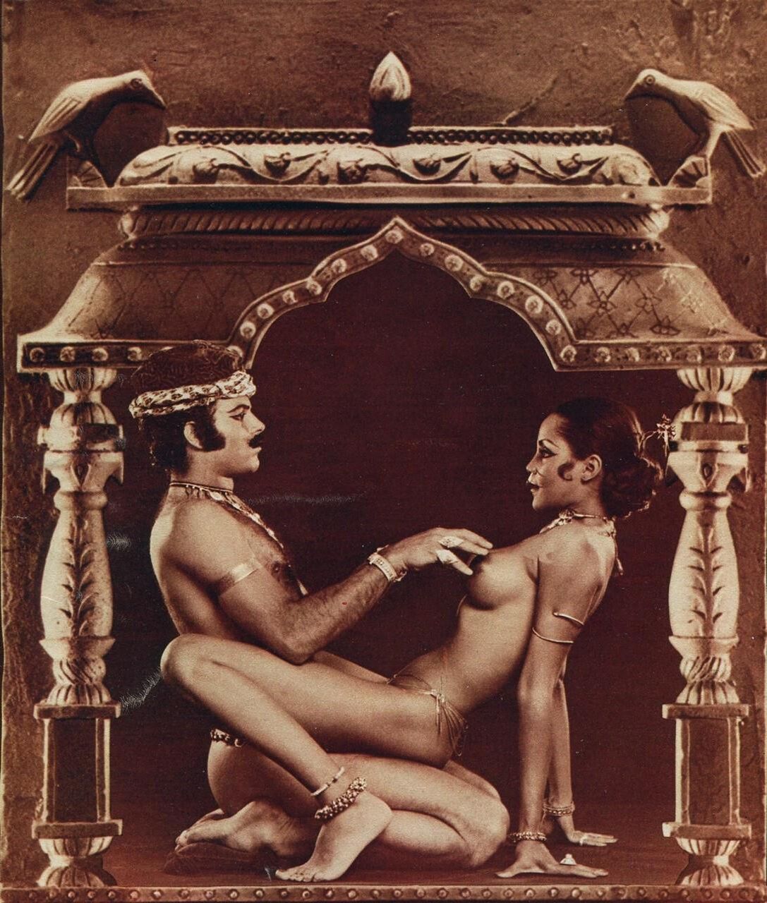 Ester Cordet Oui love set