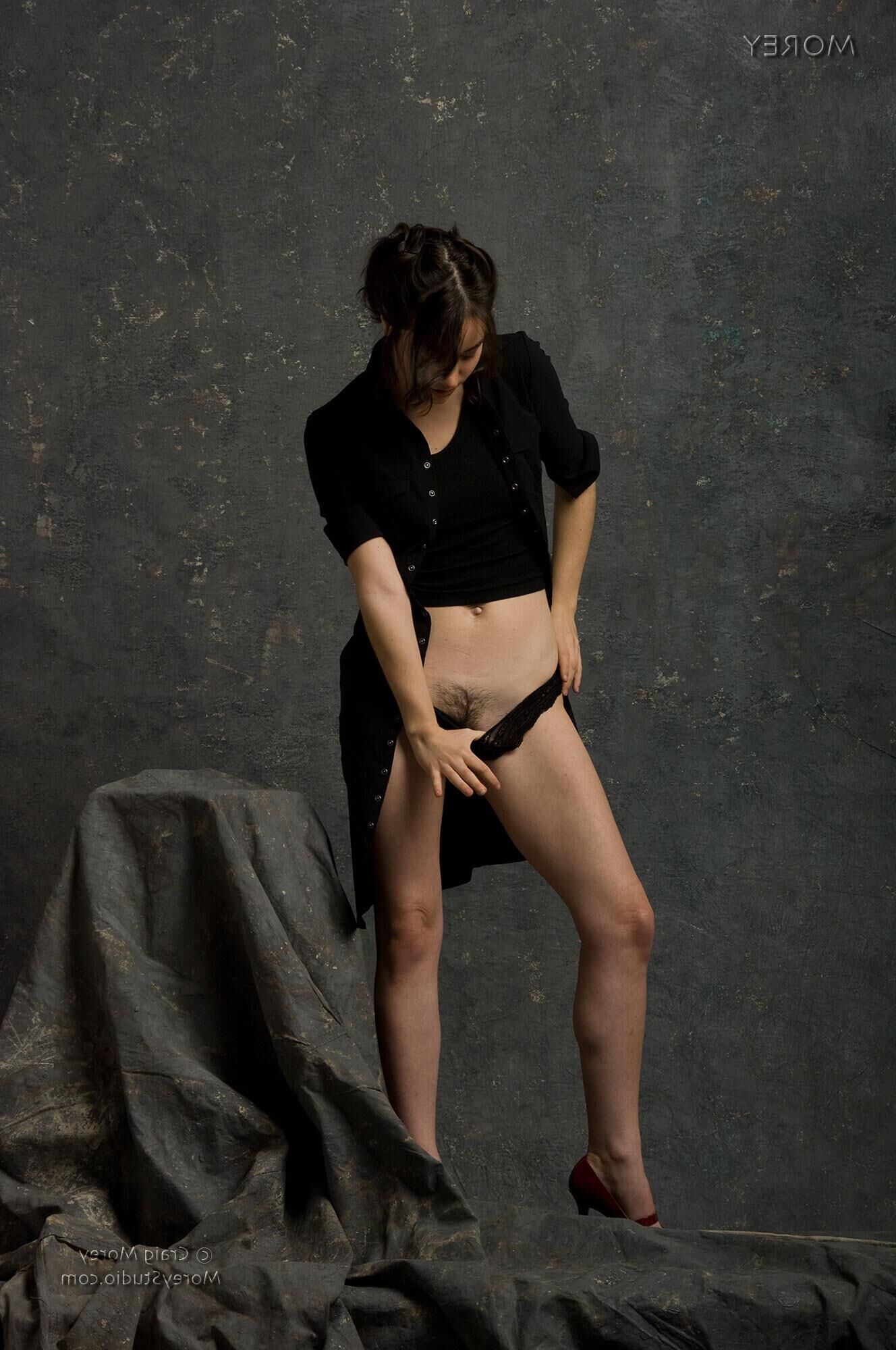 MoreyStudio Christelle Gallery C CHM