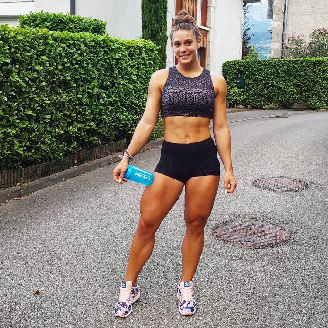 French Fitgirl Auxane 
